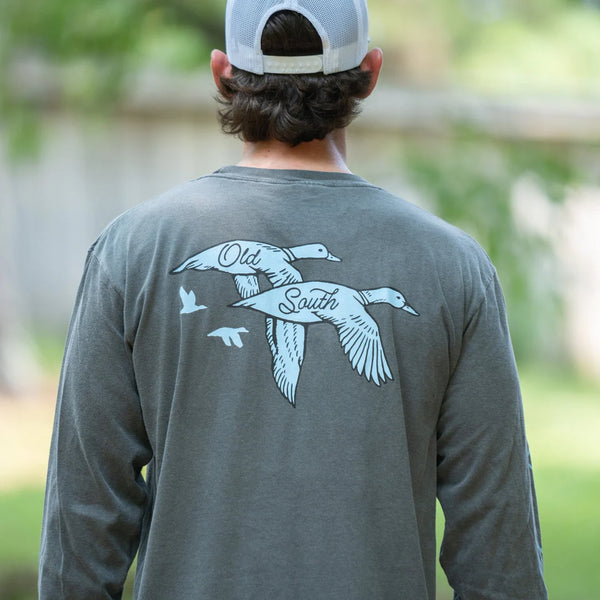 Men’s Two Tone Duck Tee - Southern Grace Boutique 